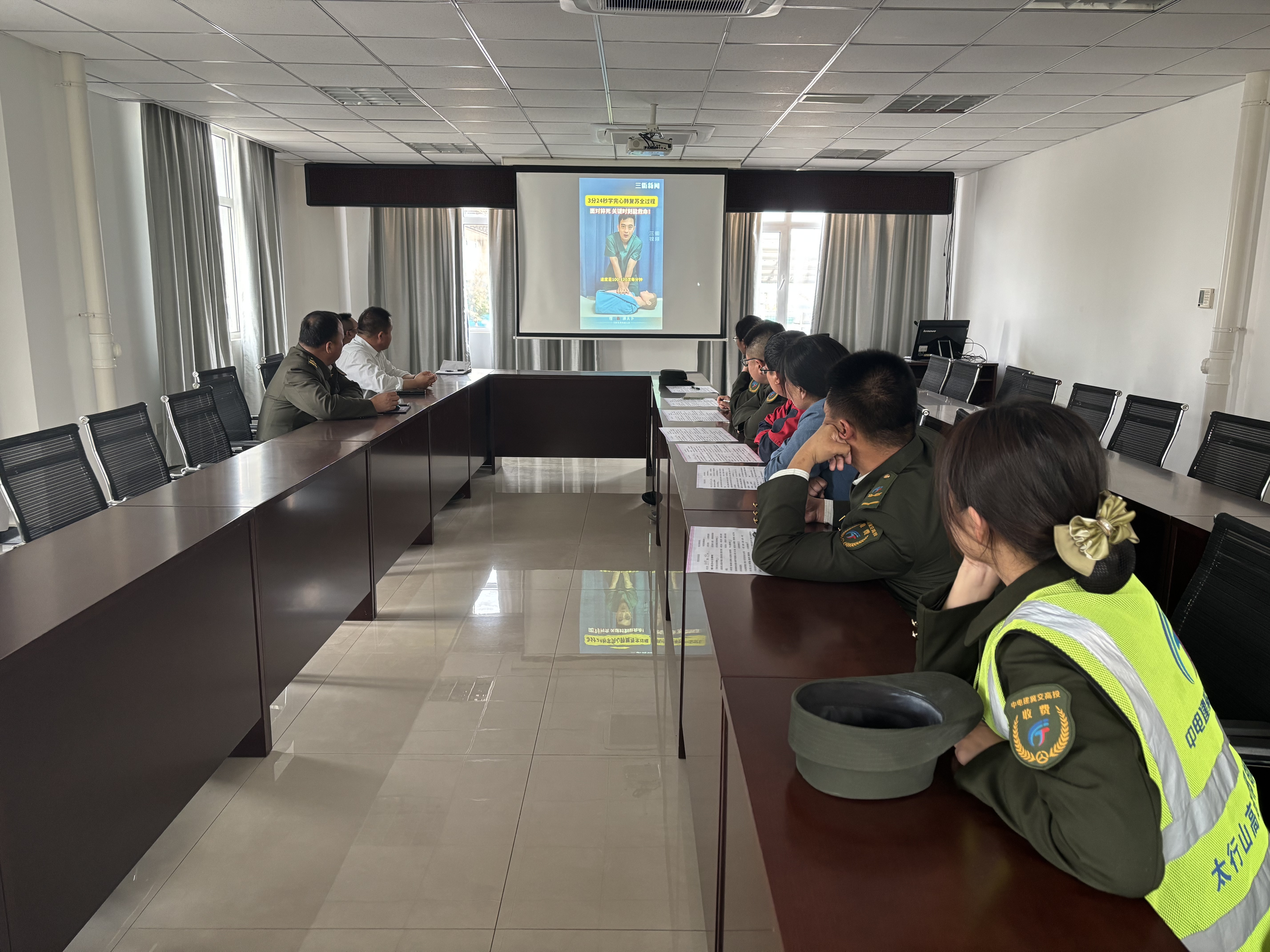 fb0a1bb9356f1a80500ef9f9e2df248.jpg fb0a1bb9356f1a80500ef9f9e2df248.jpg