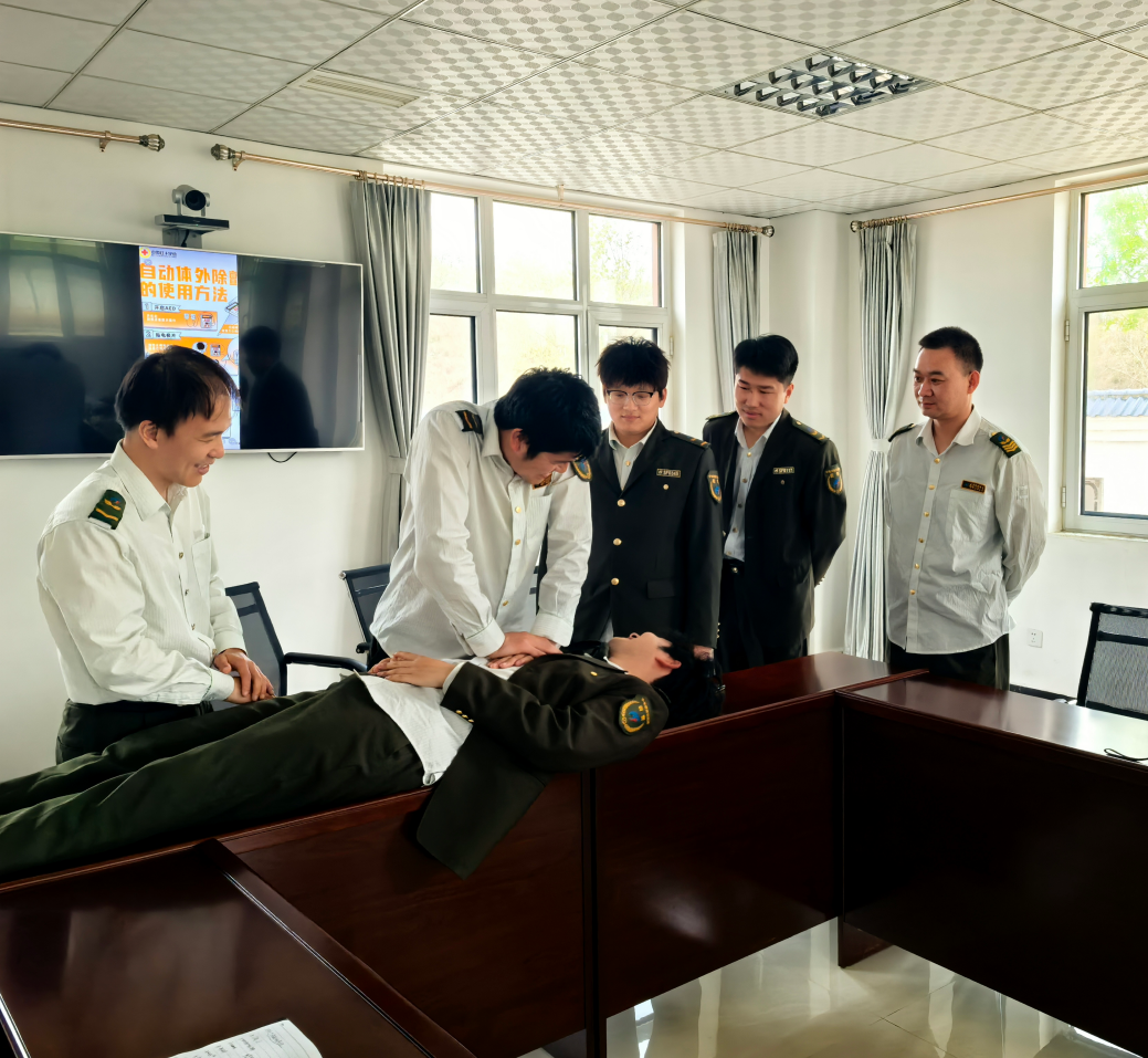 关爱生命 救在身边.png 关爱生命 救在身边.png